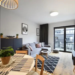 Rentplanet - Kolo Brzegu Apartament